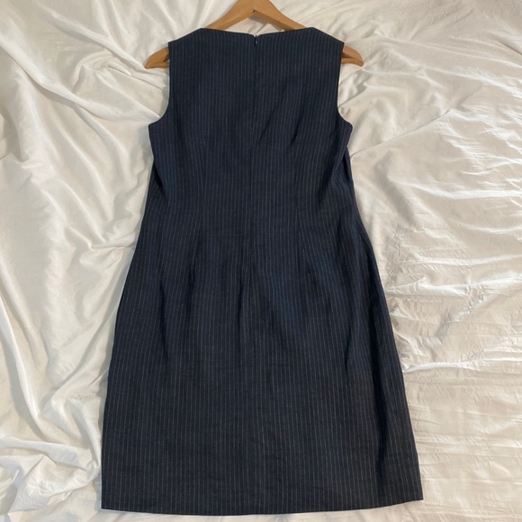 Dolce & Gabbana Vintage Fitted Sleeveless Dress - Picture 2 of 9